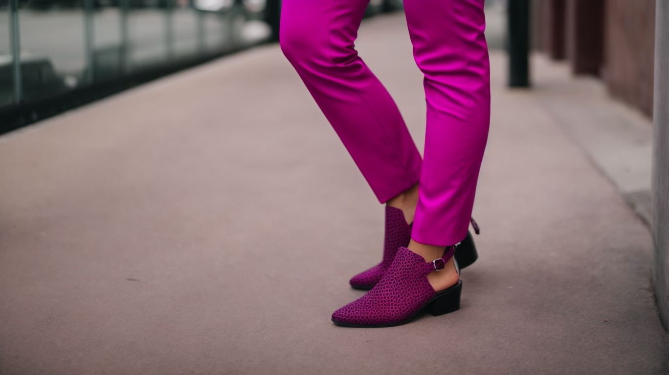 What goes with Hot magenta color pant?