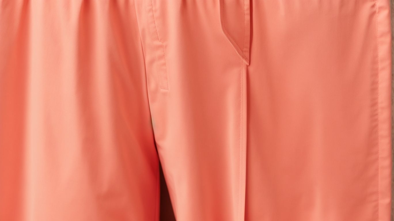 What goes with Salmon pink color pant?